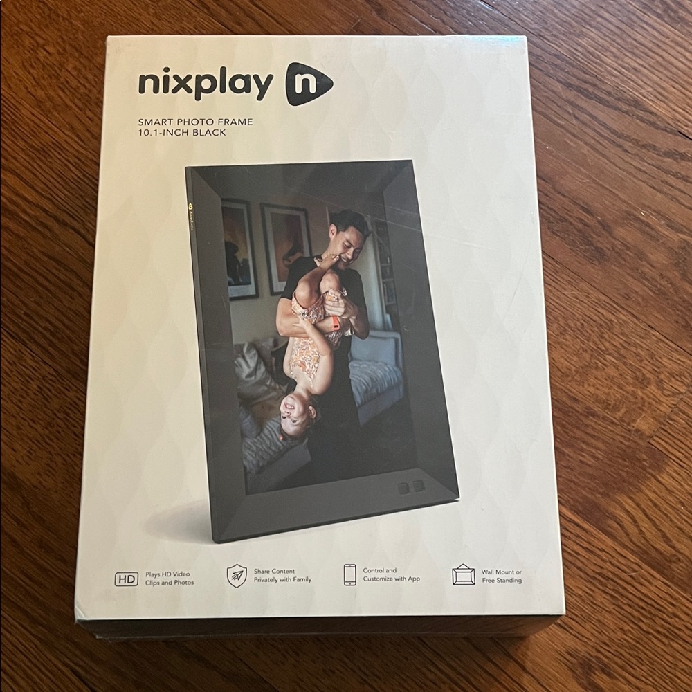 nixplay Smart Photo Frame 10.1" - Black